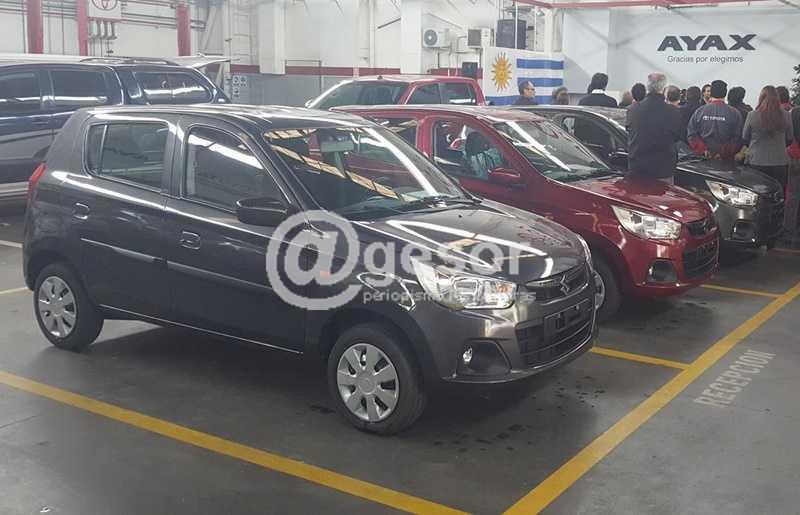 Fueron recibidos por el Intendente Agustín Bascou, en Montevideo.